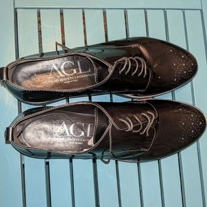 Agl gray patent leather shoes size 11